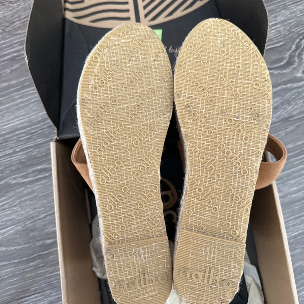 Nalho Amara Light Brown Women’s size 11
